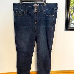 Torrid Size 20R Dark Wash 3 Button High Rise Jeggings Skinny Jeans Super soft